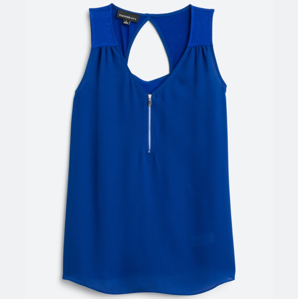FORTUNE + IVYLighton Back Detail Mixed Material Blouse